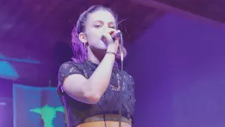 Meg Myers - Heart Heart Head (Live)