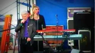 Dennis DeYoung of Styx - Don't Let It End - Woodstock Fair 6 Sep 2010