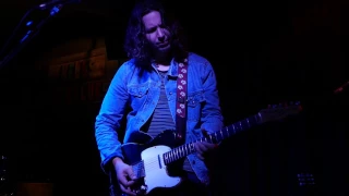 Davy Knowles - Gotta Leave - 5/12/17 Nells Jazz & Blues - London, UK