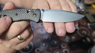 Benchmade Bugout  сталь Crucible CPM S90V