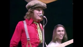 Slade - "Keep On Rocking"