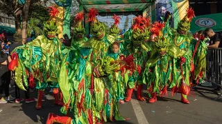 CUBRIMOS EL  CARNAVAL VEGANO DONDE CONVERSAMOS CON EL PÚBLICO  Y ALGUNAS FIGURAS Y TODOS LOS DISFRAZ