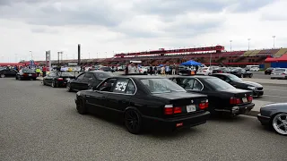 BMW E34 525i vs 540i rev-off