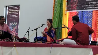Swagatham Krishna - Mohanam. Nandini Rao