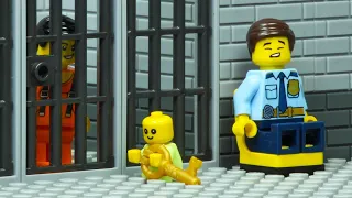 Lego City Prison Break Baby Key Thief