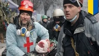 Ukraine Protest 2014: Deadly clashes end 'truce'