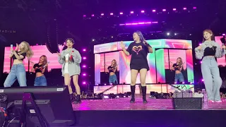 TWICE - Touchdown! - LA Encore Day 1 (5/14/22 Banc of California Stadium)