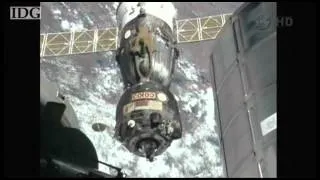 Raw Video: Soyuz spacecraft lands in Kazakhstan