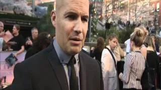 Billy Zane's Quick Minute at London's Titanic 3D Premiere - Celebs.com