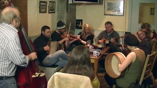 The Best Irish Music Session on YouTube 🎵🎵 Recorded Joseph McHugh's Pub, Liscannor, Ireland