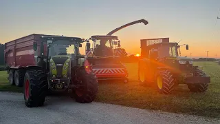 3 Schnitt Gras Häckseln Mit New Holland Claas John Deere und Krampe