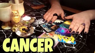 CANCER 🥰 UFFF 🔥 SOMEONE IS DYING TO MAKE LOVE TO YOU 😳🤒 #CANCER APRIL 2024 Love Tarot Reading