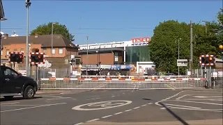 Highams Park Level Crossing