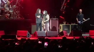 Foo Fighters w/ Kiss guy (Yayo Sanchez) Monkey Wrench Live (Austin, TX 4/18/2018)