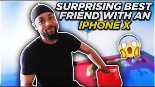 SURPRISING MY BESTFRIEND WITH A NEW iPHONE FOR HIS BIRTHDAY 💙