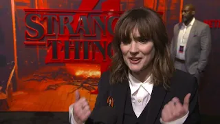 Stranger Things Season 4 New York World Premiere - itw Winona Ryder (Official video)