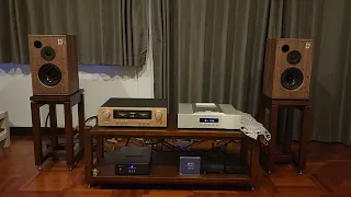 Accuphase E280 , Harbeth 30.2 XD , Sonice - Stacey Kent & Jim Tomilinson