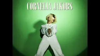 Hold Me Closer - Cornelia Jakobs / Instrumental