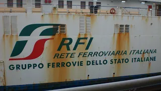 Villa San Giovanni: Imbarco sul Traghetto Ferroviario "MESSINA", sull'InterCity 1527 & varie navi