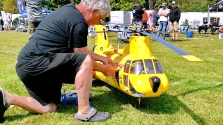 WOW !!! STUNNING !!! HUGE RC CHINOOK CH-113 ELECTRIC SCALE MODEL HELICOPTER / FLIGHT DEMONSTRATION