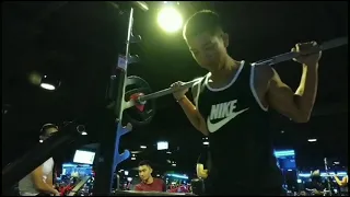 【World Gym Elite】看來這天大家跟槓鈴相處得很愉快