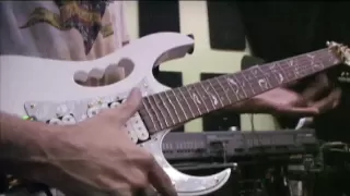 Private Gear Tour: Steve Vai