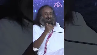 have you experienced midlife crisis?? 🙄😮🤨 #srisriravishankar