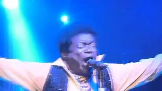 Crying in the Chapel by Charles Bradley @ Baltimore Soundstage May 11 2014