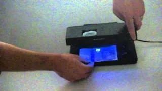 Counterfeit BankNote Detector with Auto on/off - CF-500- www.CountMoney.co.uk