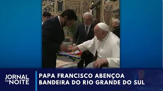 Ricardo Nunes pede para o papa Francisco abençoar o RS  | Jornal da Noite