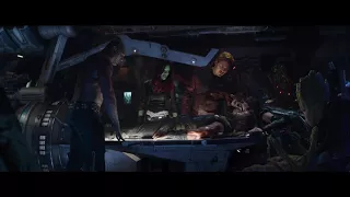 AVENGERS INFINITY WAR, STAR LORD COPYING THOR'S VOICE (funny)