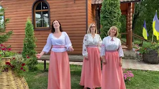 В ОБІЙМАХ УКРАЇНИ - муз. І. Францескевич, сл. С. Огренчука, виконує  "Ladies trio", Гайсинської МШ