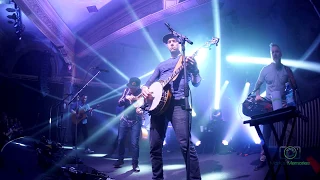 The Infamous Stringdusters 2018-03-09  "Don't Think Twice, It's Alright"