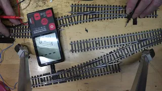 Wolfgangs Märklin Modell Bahn, K-Weiche macht Problem ,Doppelkreuzweiche K-Gleis brauche Hilfe.