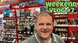 Weekend Vlog #7: Retro Gaming - CEX - Charity Shops + BEERS