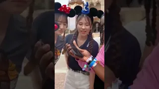 Kai Cenat and IShowSpeed Rizz up Girls in Japan at Disneyland