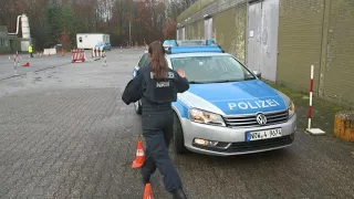 Nachgefragt - Fahrsicherheitstraining im Dualen Studium der Polizei NRW (EJ 2017)