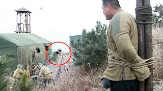 國軍小隊流落荒島，士兵被日軍抓住，沒想到他仗著日軍聽不懂中文！直接喊出日軍的情報，讓隊員們輕鬆的救出了他