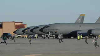 Dozens large KC-135 tankers The emergency takeoff process for a secret US mission is revealed