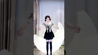 Today's dolls dance on the moon#2