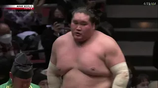 January 2022 Grand Sumo Tournament, Day 10, Yokozuna TERUNOFUJI vs ONOSHO.