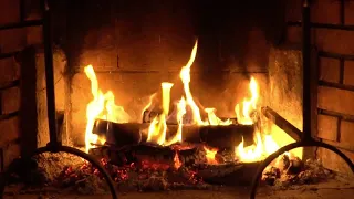 🔥 Relaxing FIREPLACE (3 Hours) with Burning Logs and Crackling Fire Sounds for Stress Relief 4K UHD