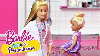 BARBIE DOTTORESSA | Barbie LIVE! In The Dreamhouse | @BarbieItalia