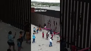 They made a seesaw at the border wall of U.S. and Mexico so the kids could play together 👏❤️