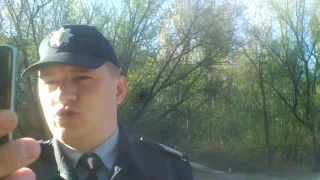 Міліція у формі поліції. Дніпро 29.04.2017. Авто 2136, значки 0045858, 0045843