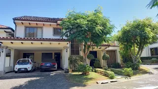 Casa en venta en Santa Ana