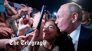 Putin meets adoring crowd on Dagestan visit