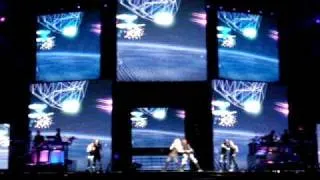 Madonna Give it 2 me Las Vegas MGM Grand Arena Nov 9 2008