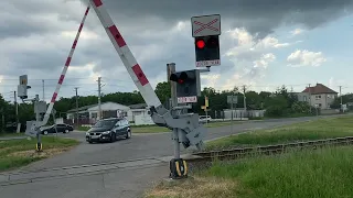 Komjatice #3 Slovak level crossing