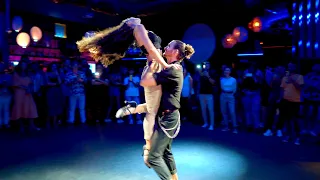 Elena Khamsi & Derek ❤️ (Punto) Román   [📍Valencia, Bachata] (BACHATA PASIÓN❤️‍🔥)